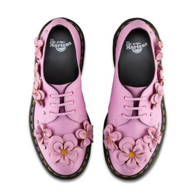 Dr. Martens 3ホールシューズ