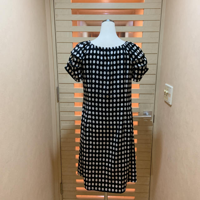 ユキトリイ(YUKI TORII)黒地に白 水玉ワンピース 一度着用のみ美品