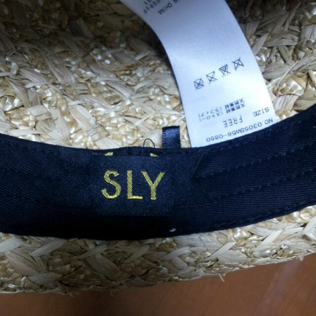 SLY(スライ)のSLY 麦わら レディースの帽子(ハット)の商品写真