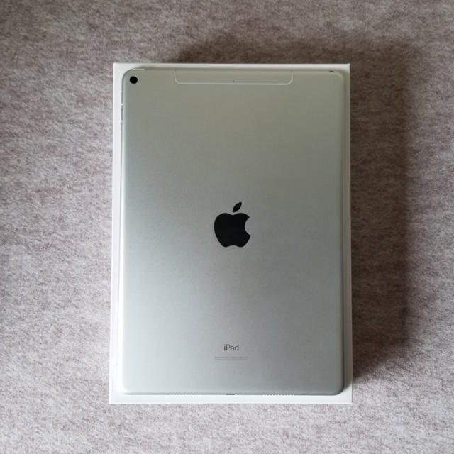 【simロックフリー】iPad Air3 (64GB) スペースグレー