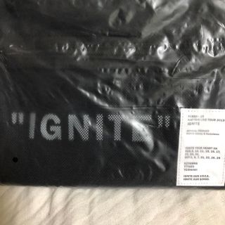 カトゥーン(KAT-TUN)のKATーTUN  IGNITE  サコッシュ(アイドルグッズ)