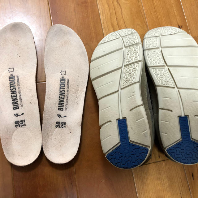 BIRKENSTOCK(ビルケンシュトック)のビルケンシュトック 37 . 38 スニーカー 美品   レディースの靴/シューズ(スニーカー)の商品写真