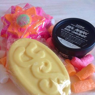 ラッシュ(LUSH)の【elly様お取置】LUSH 詰め合わせ(バスグッズ)