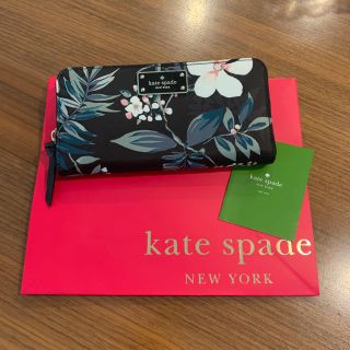 ケイトスペードニューヨーク(kate spade new york)の新作 kate spade 長財布 ①(財布)