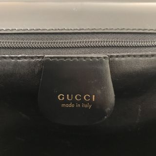 完売モデル直営店購入 GUCCI グッチ ショルダー バッグ【定価約17万円】