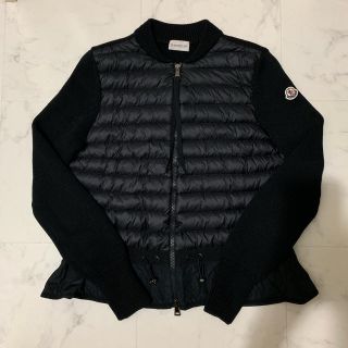 モンクレール(MONCLER)のモンクレール ペムラムニットダウン (ニットコート)