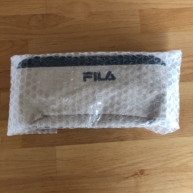 FILA(フィラ)のFILA ウエストポーチ ベージュ レディースのバッグ(ボディバッグ/ウエストポーチ)の商品写真