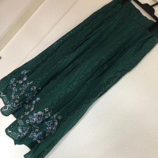 エマジェイム(EMMAJAMES)のグリーン レース 刺繍 ワイドパンツ(その他)