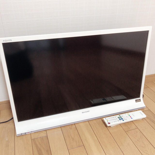 SHARP AQUOS テレビ 32型 ホワイト 美品