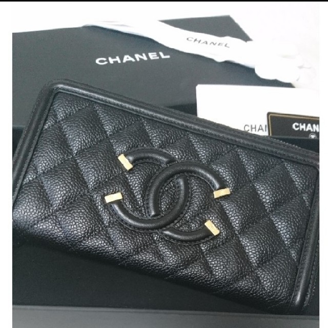 CHANEL(シャネル)の《新品未使用》CHANEL 長財布 レディースのファッション小物(財布)の商品写真