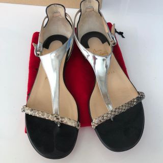 クリスチャンルブタン CHRISTIAN LOUBOUTIN トングサンダル スパイクスタッズ ビーチサンダル SUPER LOUBI FLIP レディース シューズ 靴 ブラック 1230961 0047 BK01