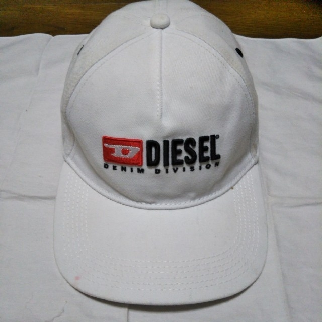 DIESEL(ディーゼル)のディーゼルベースボールキャップ メンズの帽子(キャップ)の商品写真