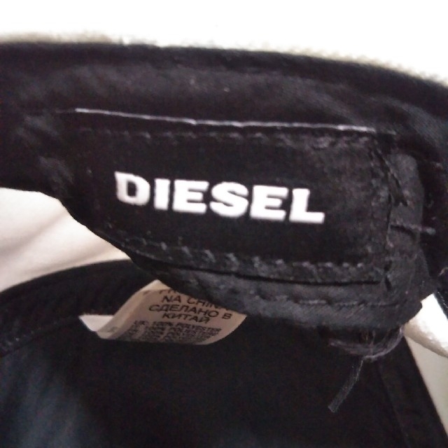 DIESEL(ディーゼル)のディーゼルベースボールキャップ メンズの帽子(キャップ)の商品写真