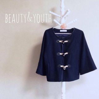 ビューティアンドユースユナイテッドアローズ(BEAUTY&YOUTH UNITED ARROWS)のB&Y ケープ風ショートコート(ノーカラージャケット)