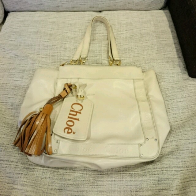 Chloe(クロエ)の格安❗クロエのフリンジ付きバッグ レディースのバッグ(トートバッグ)の商品写真
