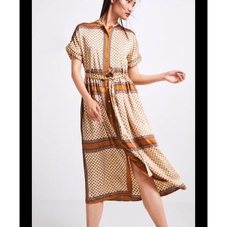 ザラ(ZARA)のzara  ペイズリー柄 ワンピース(ひざ丈ワンピース)