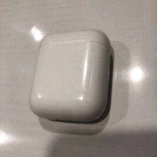 アップル(Apple)のAirPods(ヘッドフォン/イヤフォン)