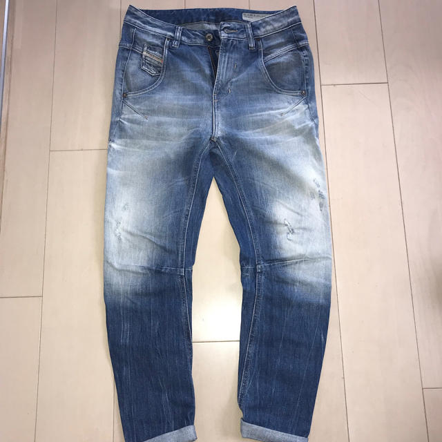 DIESEL fayza23インチ