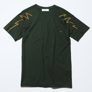 トーガ(TOGA)のTOGA VIRILIS EMBROIDERY T-SHIRT GREEN 44(Tシャツ/カットソー(半袖/袖なし))