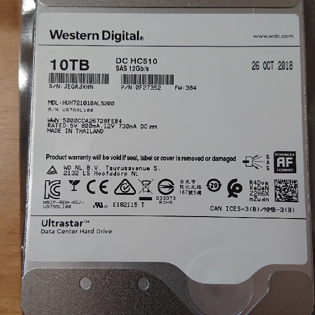 WesternDigital HUH721010AL5200 10TB 2台