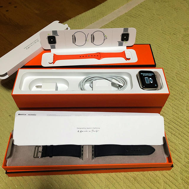 Hermes(エルメス)のエルメス アップルウォッチ Applewatch HERMES series4 メンズの時計(腕時計(デジタル))の商品写真