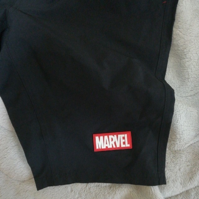 MARVEL(マーベル)のりゅうさま専用　マーベル　新品未使用　Mサイズ　半ズボン メンズのパンツ(ショートパンツ)の商品写真