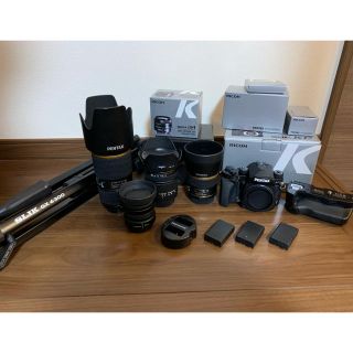 ペンタックス(PENTAX)の※週末限定値下げ※  PENTAX KP ブラック スターレンズセット(デジタル一眼)