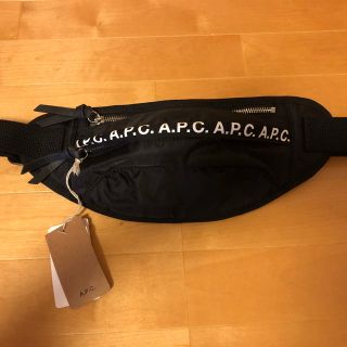 アーペーセー(A.P.C)の【新品未使用】A.P.C. アーペーセー ボディバッグ 黒(ボディバッグ/ウエストポーチ)