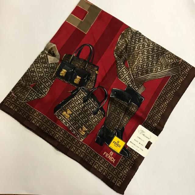 FENDI(フェンディ)のFENDI   フェンディ     ハンカチーフ レディースのファッション小物(ハンカチ)の商品写真