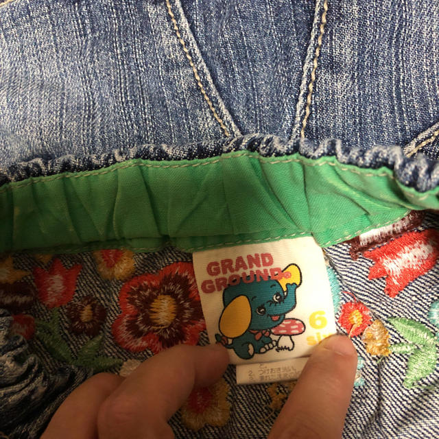 GrandGround(グラグラ)のグラグラ ヴィンテージ風デニムスカート キッズ/ベビー/マタニティのキッズ服女の子用(90cm~)(スカート)の商品写真