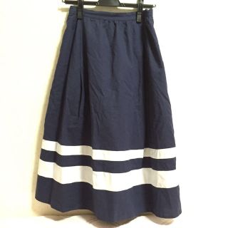 ダブルクローゼット(w closet)のミモレ丈スカート(ロングスカート)