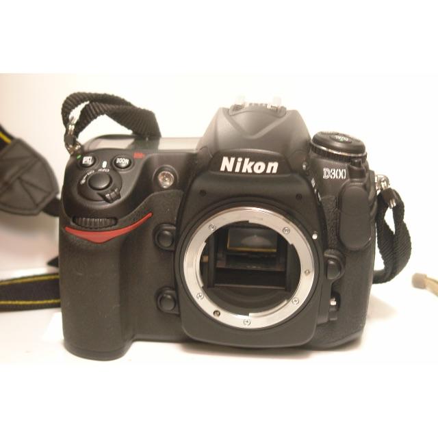 Nikon D300 ボディ