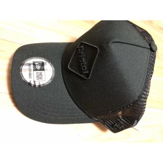 エフシーアールビー(F.C.R.B.)のf.c.r.b NEWERA EMBLEM MESH CAP  キャップ(キャップ)