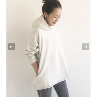 プラージュ(Plage)のplage 19SS  製品染めAラインパーカー ホワイト プラージュ(パーカー)