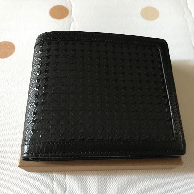 ヤフオク偽物返品,印傳屋-印傳屋創作ブランド「HAYATO/隼人」二つ折り財布の通販byひなたくん'sshop|インデンヤならラクマ