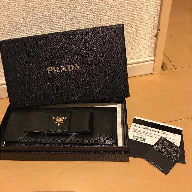 PRADA - 国内直営店購入 定価約9万 PRADA プラダ サフィアーノ 長財布 リボンの通販 by 売切♥︎最終値下げ❤︎｜プラダならラクマ