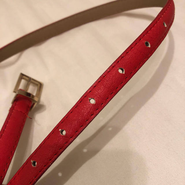 INGNI(イング)のベルト 赤ベルト 赤 レディースのファッション小物(ベルト)の商品写真