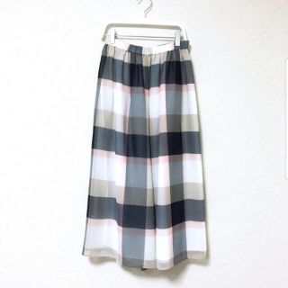 バーバリーブルーレーベル(BURBERRY BLUE LABEL)のブルーレーベルクレストブリッジ　パンツ(カジュアルパンツ)