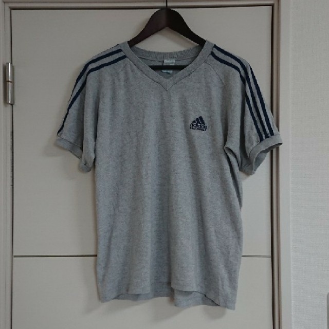 adidas(アディダス)のadidas アディダス Tシャツ 90s古着 メンズのトップス(Tシャツ/カットソー(半袖/袖なし))の商品写真