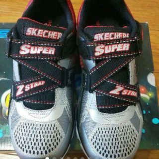 スケッチャーズ(SKECHERS)のスケッチャーズ♪スニーカー
(⌒0⌒)22cm♪即購入OK！室内試着のみ！(スニーカー)