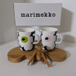 マリメッコ(marimekko)の★フィンエアー限定★マリメッコ マグカップ2個セット(食器)