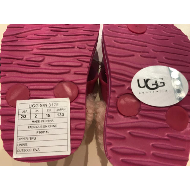 UGG(アグ)のUGGファーサンダル ベビー 13センチ キッズ/ベビー/マタニティのベビー靴/シューズ(~14cm)(サンダル)の商品写真