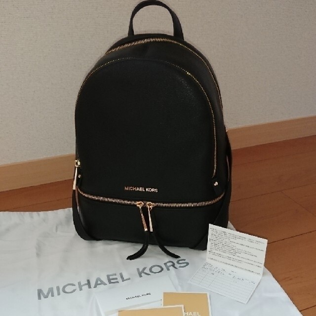 Michael Kors(マイケルコース)のMICHAEL KORS リュック バックパック 黒 レディースのバッグ(リュック/バックパック)の商品写真