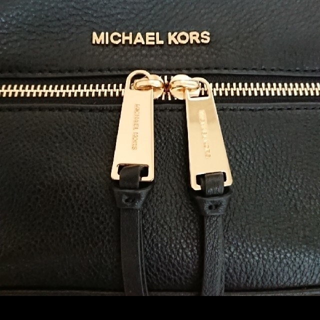 Michael Kors(マイケルコース)のMICHAEL KORS リュック バックパック 黒 レディースのバッグ(リュック/バックパック)の商品写真