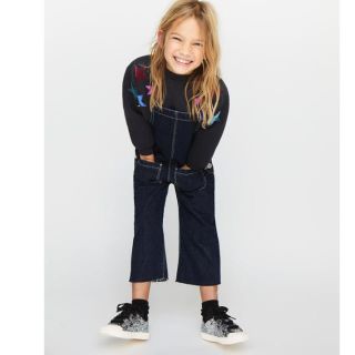 ザラキッズ(ZARA KIDS)のZARAストラップ付デニムサロペット(パンツ/スパッツ)