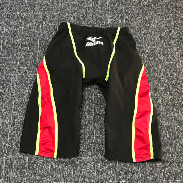 MIZUNO(ミズノ)の競泳水着 大会用 finaマーク USED  キッズ/ベビー/マタニティのキッズ服男の子用(90cm~)(水着)の商品写真