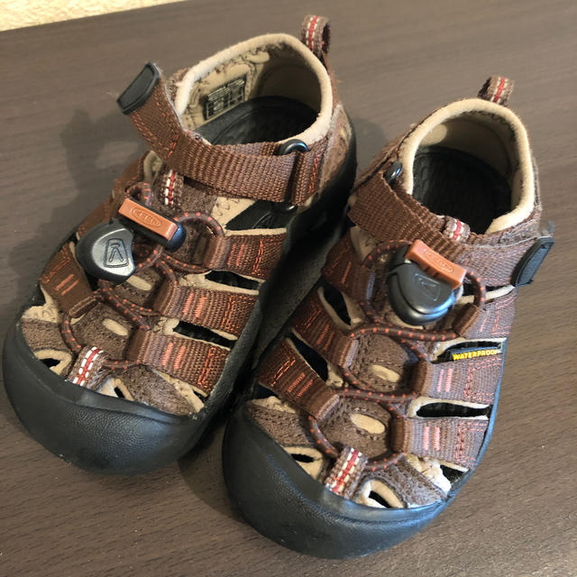 KEEN(キーン)のKEEN キーン サンダル キッズ ベビー キッズ/ベビー/マタニティのキッズ靴/シューズ(15cm~)(サンダル)の商品写真