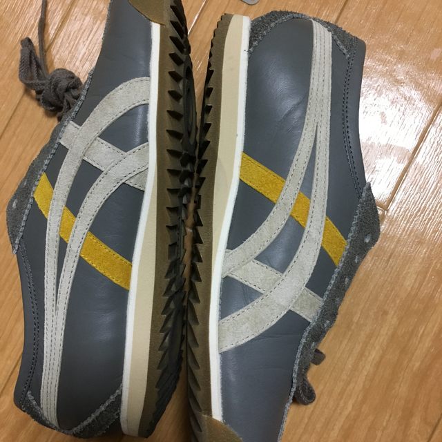 Onitsuka Tiger(オニツカタイガー)のnao様専用ページ キッズ/ベビー/マタニティのキッズ靴/シューズ(15cm~)(スニーカー)の商品写真