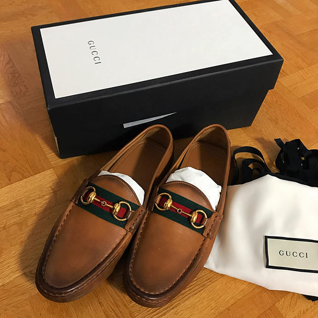 人気絶頂 Gucci - Gucci❤️正規品❤️ローファー ローファー+革靴