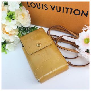 LOUIS VUITTON - ❤️セール❤️ ルイヴィトン 携帯ケース ヴェルニ TH0939 イエローの通販｜ラクマ